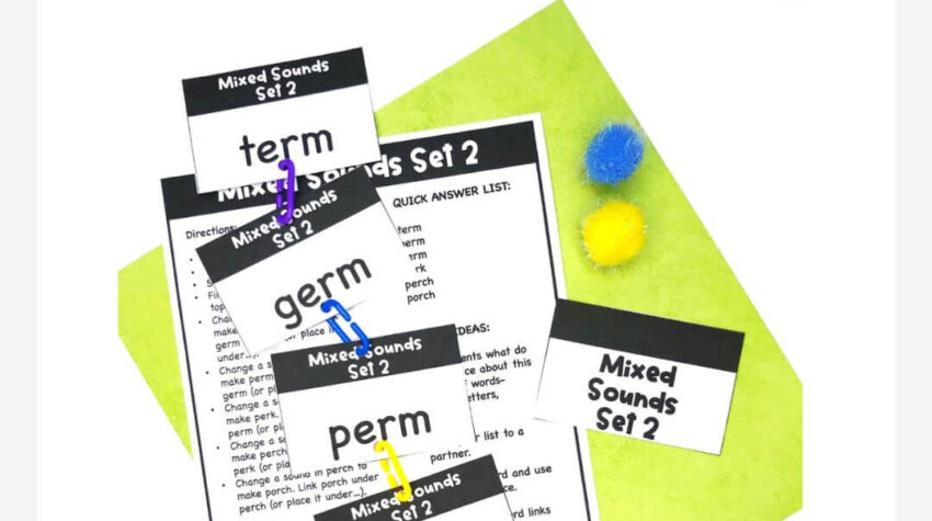 Struggling to find reading activities that help your lowest readers? These hands-on phonics games with word chains - word ladders are perfect for small groups and structured reading interventions that move students forward.